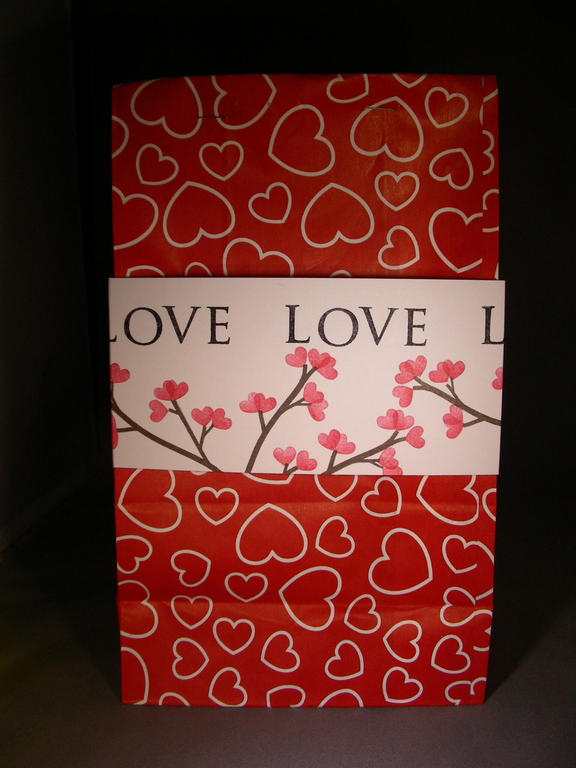 I love using the little heart from Wedding Day as &quot;blossoms&quot; on the heavybrand from...