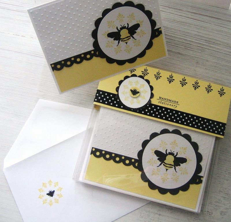 The set includes 6 matching cards and envelopes.  They are 5 1/2 x 4 1/4 standard size (a half...