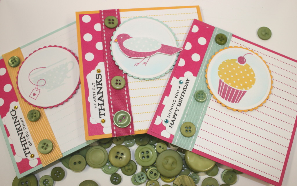 I love the bright colors that the other DT members have been using.  I made (3) 4-1/4"...