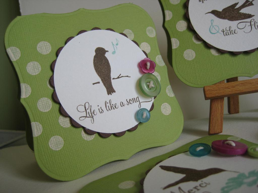 Tara Simmons' March GSS entry:  Mini-notecard set diecut from largest nestabilities label...