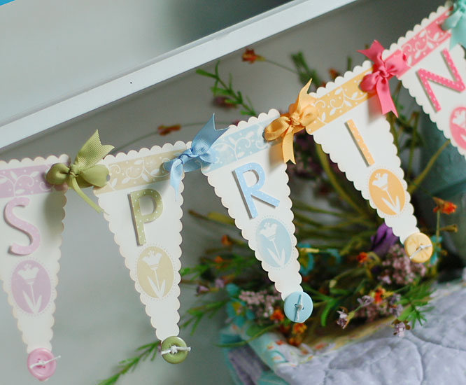Spring Banner Detail
