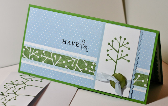 Stamps: Beyond Basic Borders<br />
Paper: New Leaf, Spring Rain, Bitty Dots, Stampers Select...
