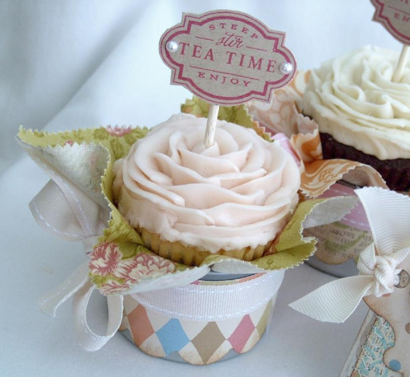 Papertrey Ink Supplies Used:<br />
Stamps:<br />
Tea for Two<br />
Paper:<br />
Kraft...