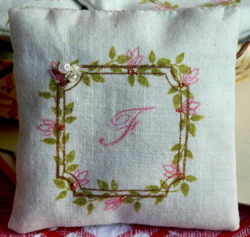 A small sachet I made for a friend, containing a mixture of herbs that are supposed to help...