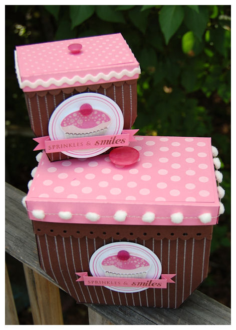 Supplies:<br />
<br />
 My Timeless Template: Pack a Picnic<br />
<br />
Stamps: Cupcake...