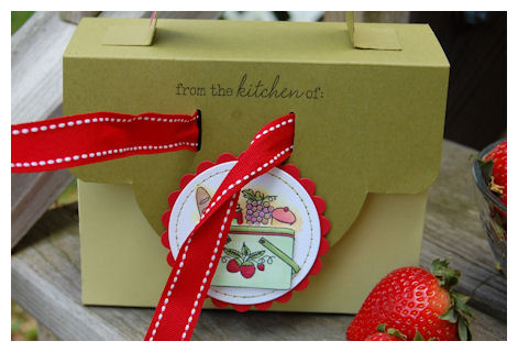 Stamps: Vintage Picnic<br />
<br />
Cardstock: White, Ripe Avocado, Spring Moss, Pure Poppy<br...