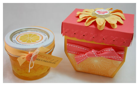 This is a summer fun gift basket set to hold all sorts of bath &amp; beauty products!<br />
<br...