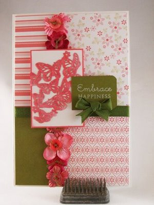 please visit my blog<br />
http://www.randomvintagefinds.blogspot.com