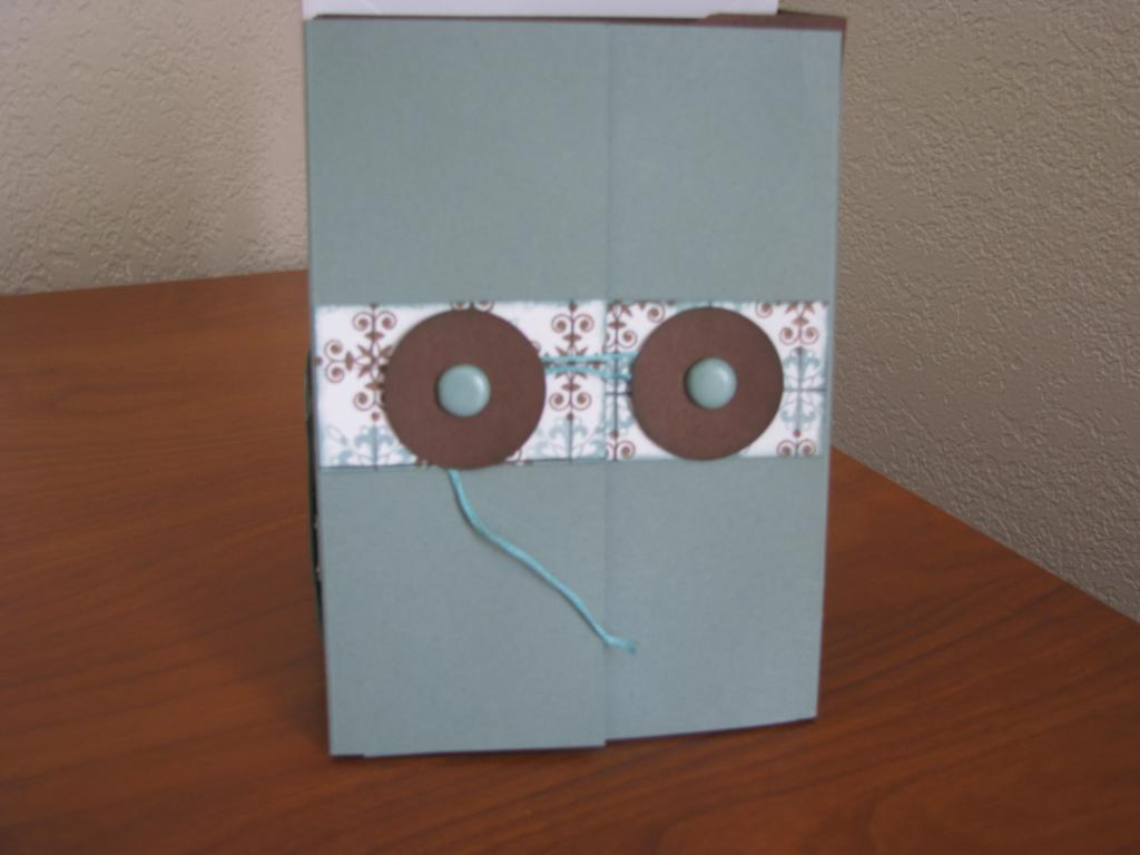 Template from nicholes blog<br />
Stamps: Guidelines, Everyday Classics<br />
Ink: Dark...