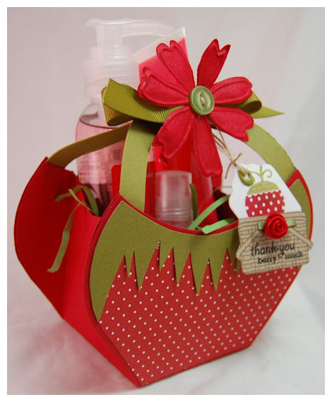 Supplies:<br />
<br />
My Timeless Template: Pretty Petal Pocket Â©<br />
<br />
Stamps:...