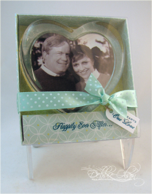 Happily Ever After Paperweight Heart