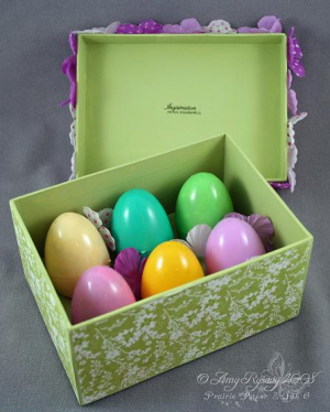 Amy Rysavy - Spring Garden Egg Box (Inside)