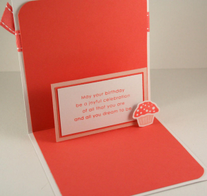 Pop-up Cupcake (card interior)
