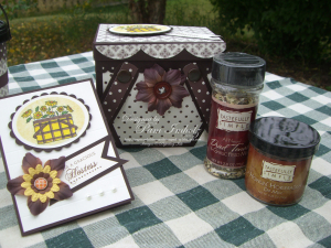 contents of picnic basket