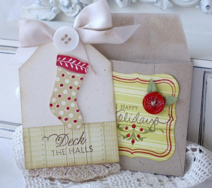 Deck The Halls Pocket Tag