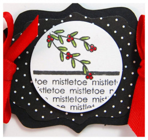 Mistletoe tag close uo