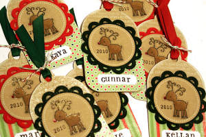 2010 Holiday Tags - detail