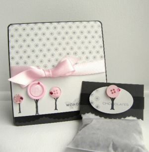 2010_1105pinkgrey0001