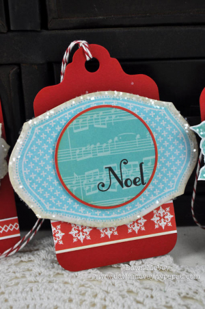 Noel gift tag