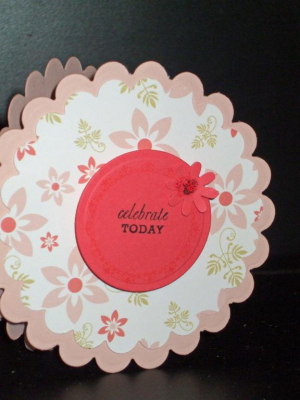 scalloped card