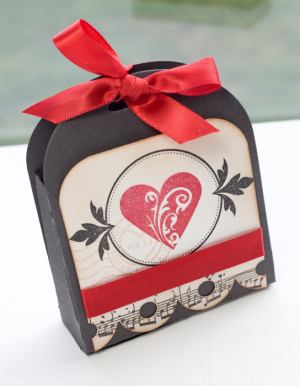 Lisa Johnson- 2010 Love Tags