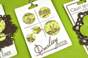 Button Card gift tag detail