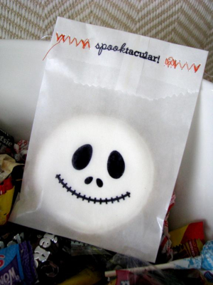 Skeleton Cookie Wrap