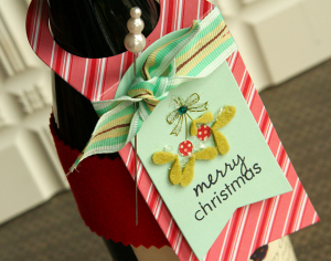 Merry Christmas Wine Bottle Tag - detail