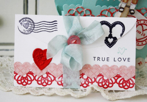 Two Hearts Pocket and Love Notes