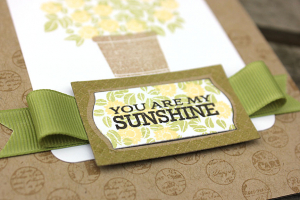 Sunshine Flowers Card - detail