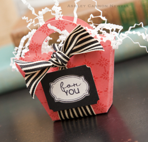 For You Favor Box Detail