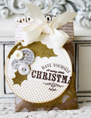 Mistletoe & Holly Gift Bags and Tags