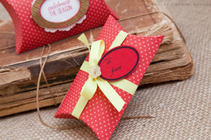Pillow Box Gift Wraps