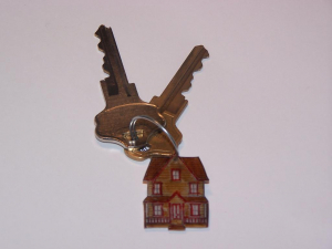 Papertrey Gueststar Stamper Entry July 08 keyring  b and b 001