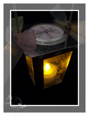 Soft Snowflakes Lantern - light up