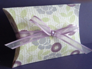 Floral Pillow Box