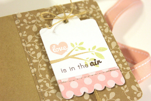 Love is in the Air Card - detail
