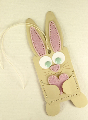 Erin Lincoln - Hippity Hoppity