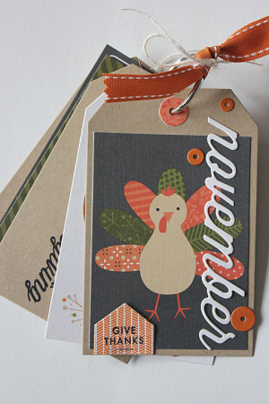 Thanksgiving Mini Tag Book