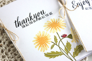 Flower Notecard Trio - detail