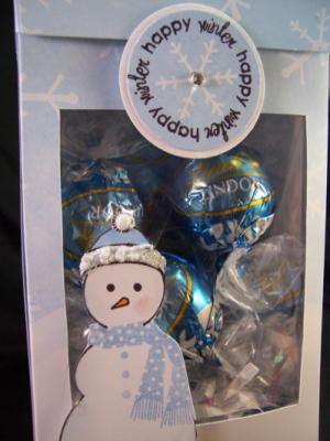 Its snowing Close Up Snowman Truffle Keepsake