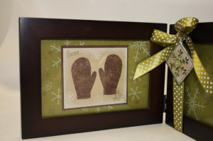 Mittens With Brown Glitter