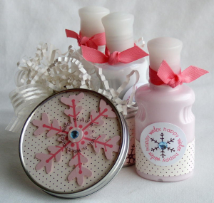 Snowfall Winter Gift set - lotions and lid