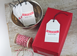 Laurie Willison - Minute to Make: Holiday Tags 2