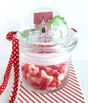 Danielle Flanders - Petite Places: Home & Garden