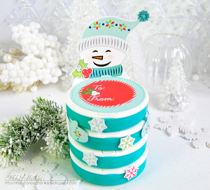 Snowman Hugger