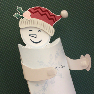 Frosty Pillow Box Arms Detail