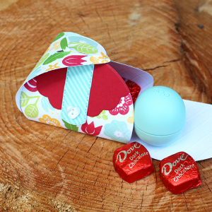 Petal Box Purse 2