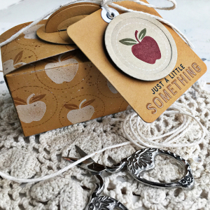 A Little Something Apple tote & tag