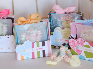 Candy-Necklace-Treats